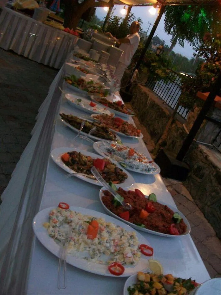 Sevi Hotel فتحية 2*,